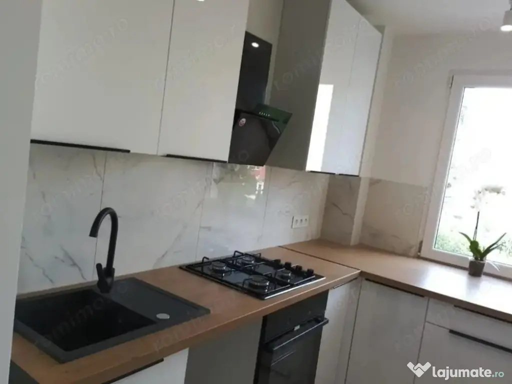 Garsoniera in zona Izvor