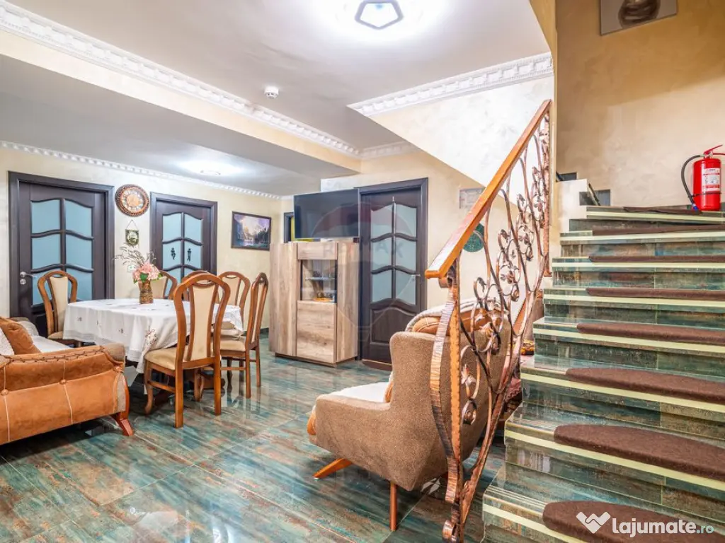 Vila moderna cu 2 corpuri in Busteni | Ideala pentru turism