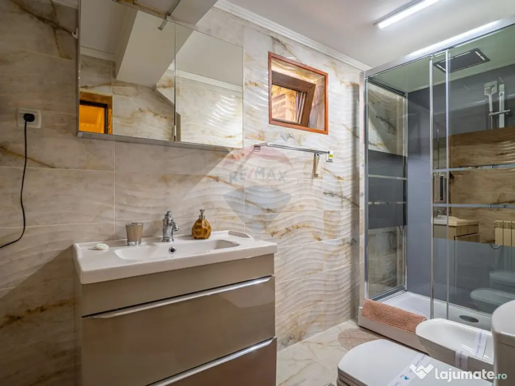 Vila moderna cu 2 corpuri in Busteni | Ideala pentru turism