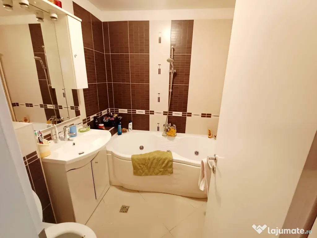 Zona RFN, 3 camere, decom., 