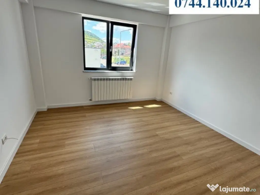 2 cam,et. 3/3, 60 mp,BLOC 6 FERMELOR.Preț 61157 €+TVA 21%