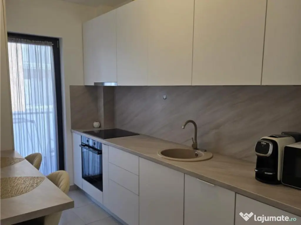 GARSONIERA IMPECABILA, CRISTIAN, BRASOV