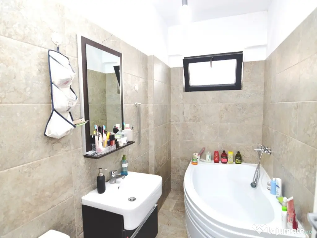 Apartament Superb 3 Camere Fundeni - Dobroesti 