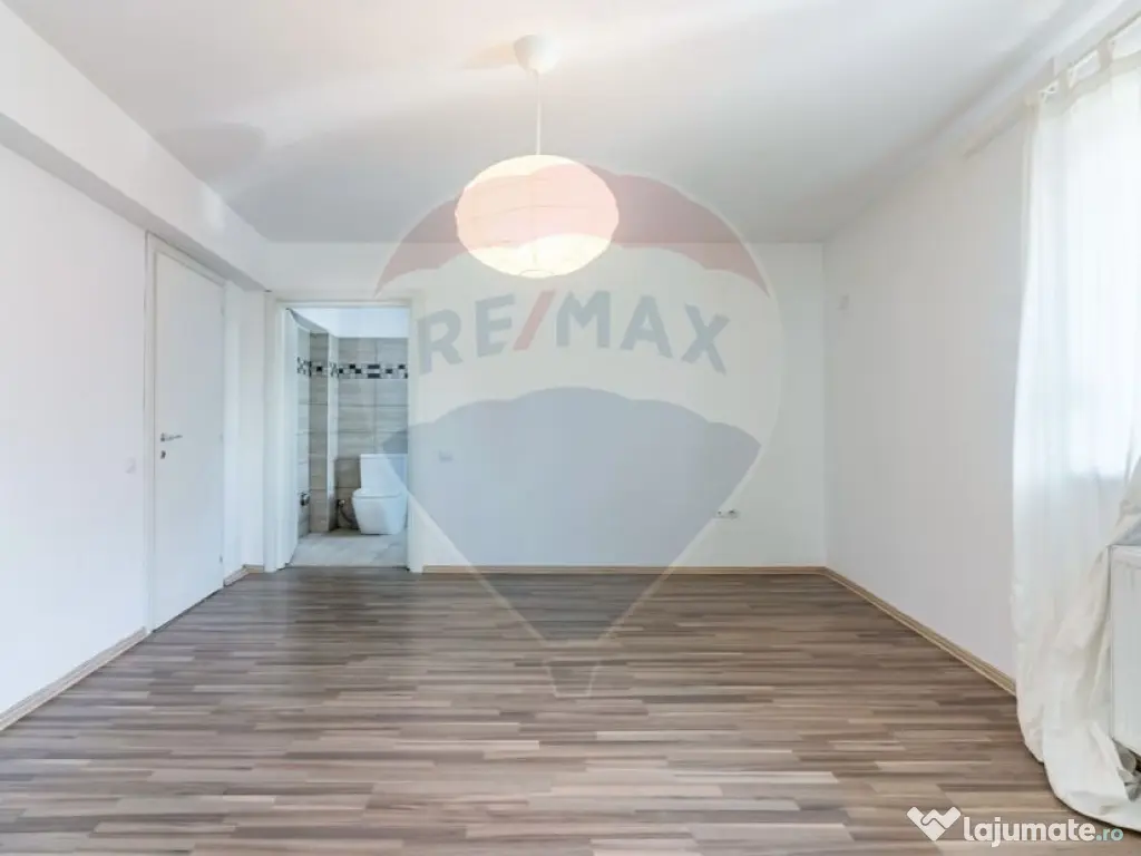 Casă / Vilă in Corbeanca, toate utilitatile, strada pri...