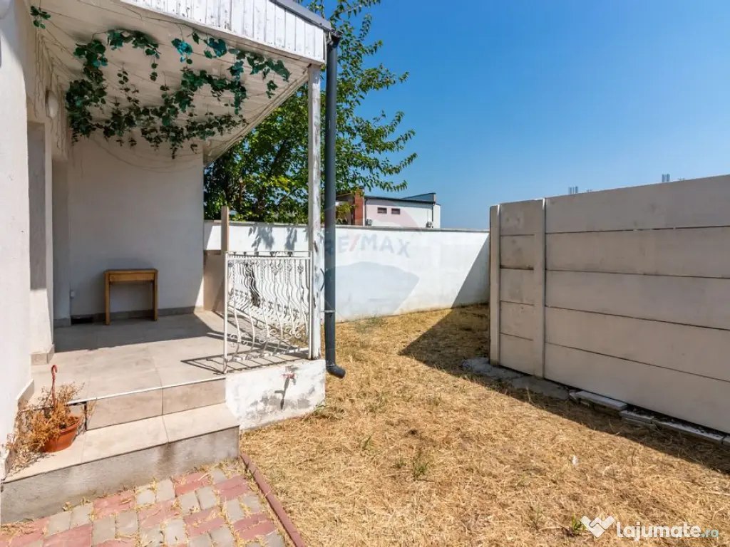 Casă / Vilă in Corbeanca, toate utilitatile, strada pri...