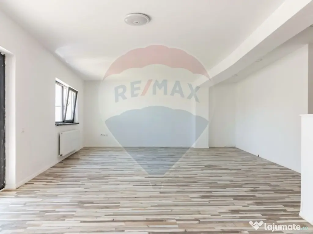 Casă / Vilă in Corbeanca, toate utilitatile, strada pri...