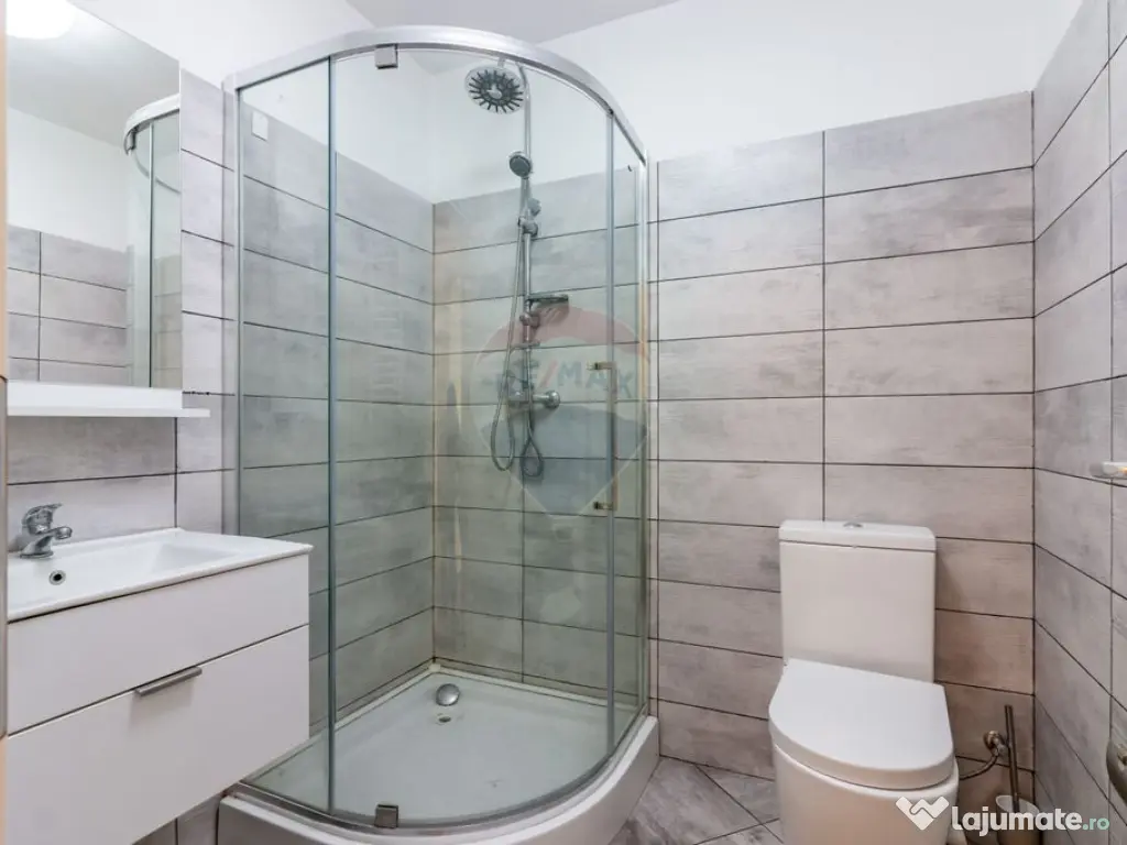 Casă / Vilă in Corbeanca, toate utilitatile, strada pri...