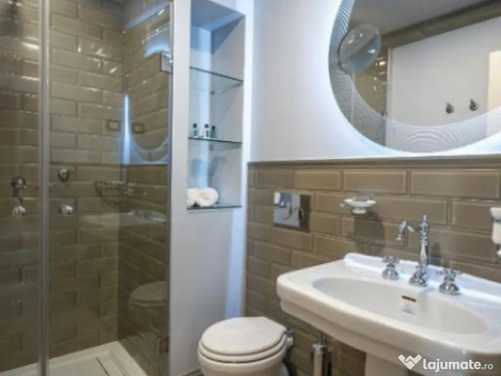 BOUTIQUE HOTEL DE LUX – OPORTUNITATE UNICA IN CENTRUL CONS 