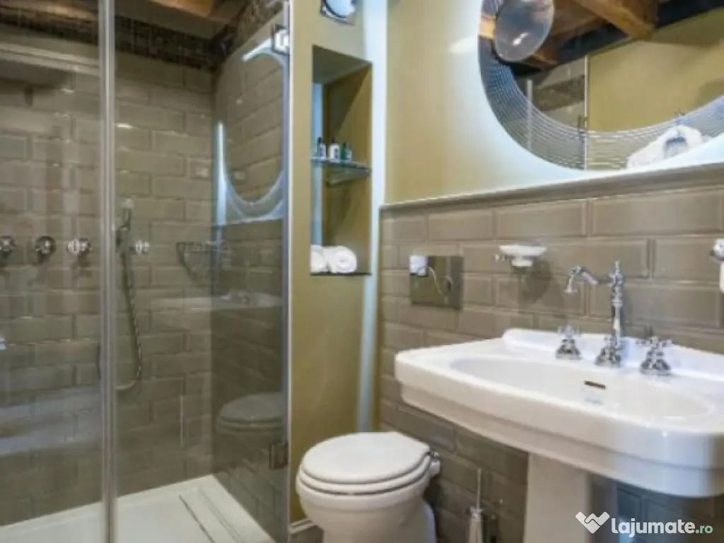 BOUTIQUE HOTEL DE LUX – OPORTUNITATE UNICA IN CENTRUL CONS 