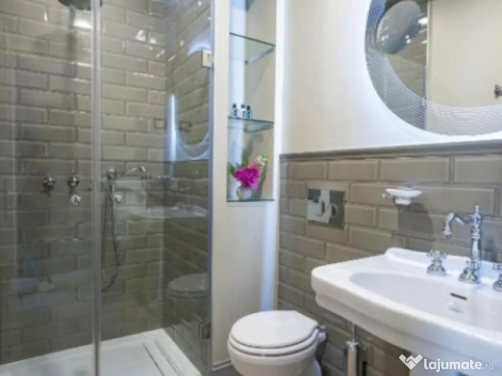 BOUTIQUE HOTEL DE LUX – OPORTUNITATE UNICA IN CENTRUL CONS 