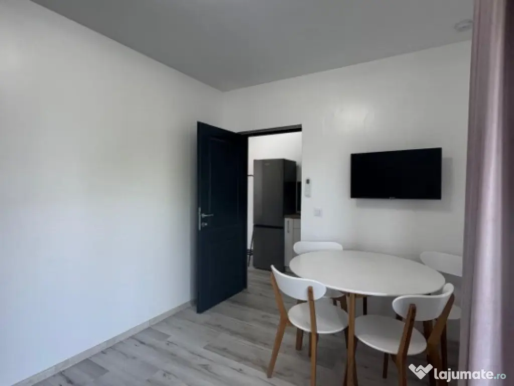 Exclusiv-apartament 2 camere decomandat-la doar 2 km de Umf