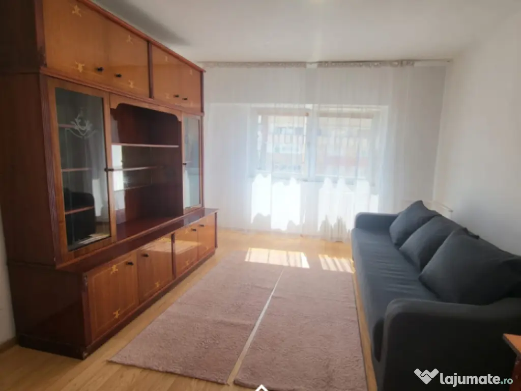 Apartament cu 2 camere decomandat | Str Garii 