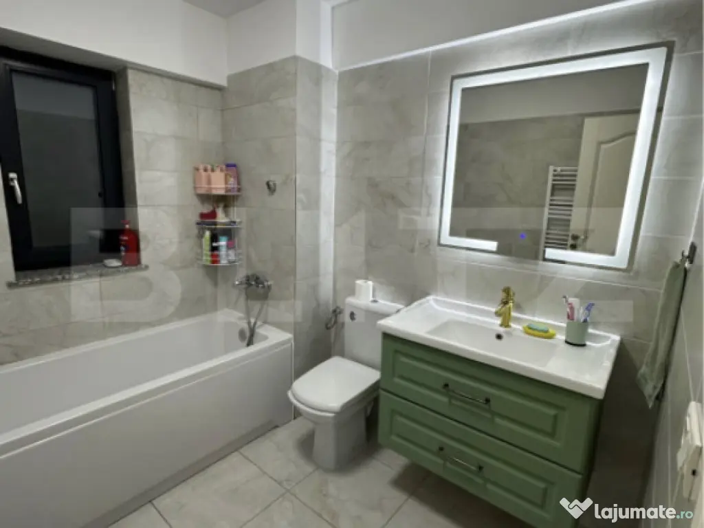 Apartament cu 2 camere, bloc nou, decomandat, Burdujeni