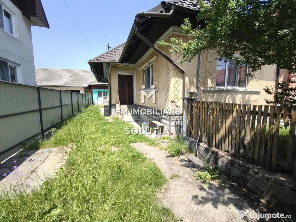 Casă se vânzare, Recea, 5 ari teren! 