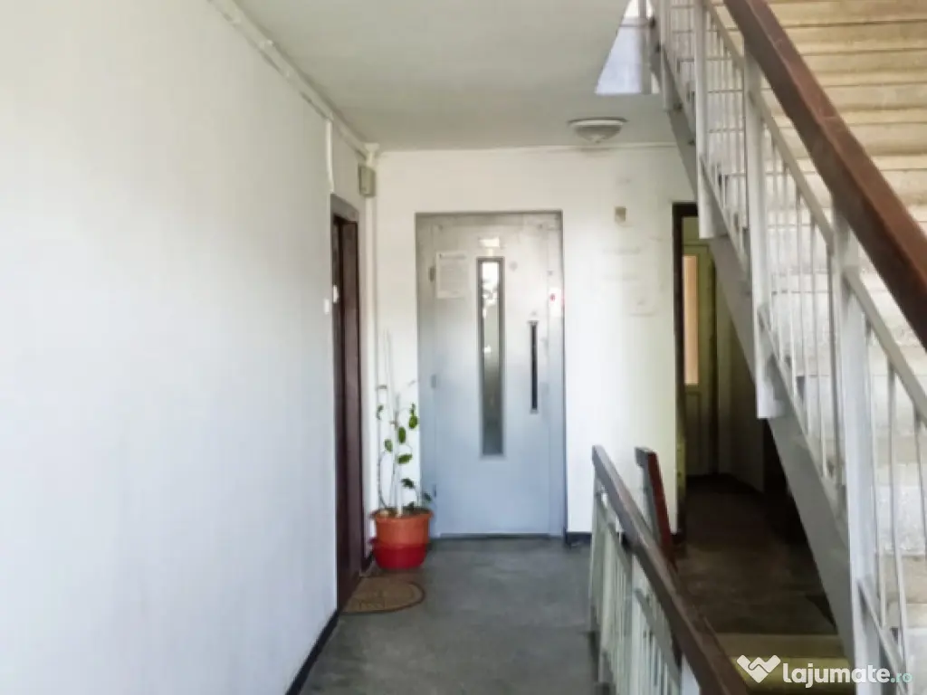 Megaocazie apartament 2 camere decomandat, etaj.8/10 – viz