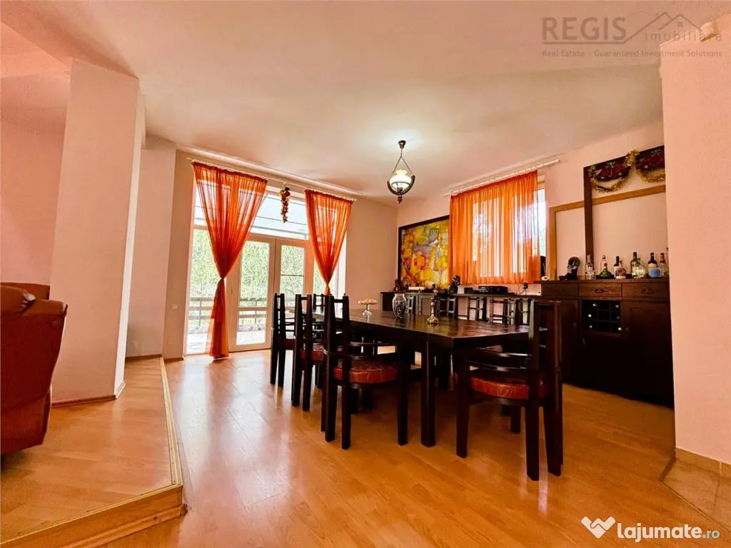 Vila Impunatoare cu Piscina pentru Familie sau Investitie Tu