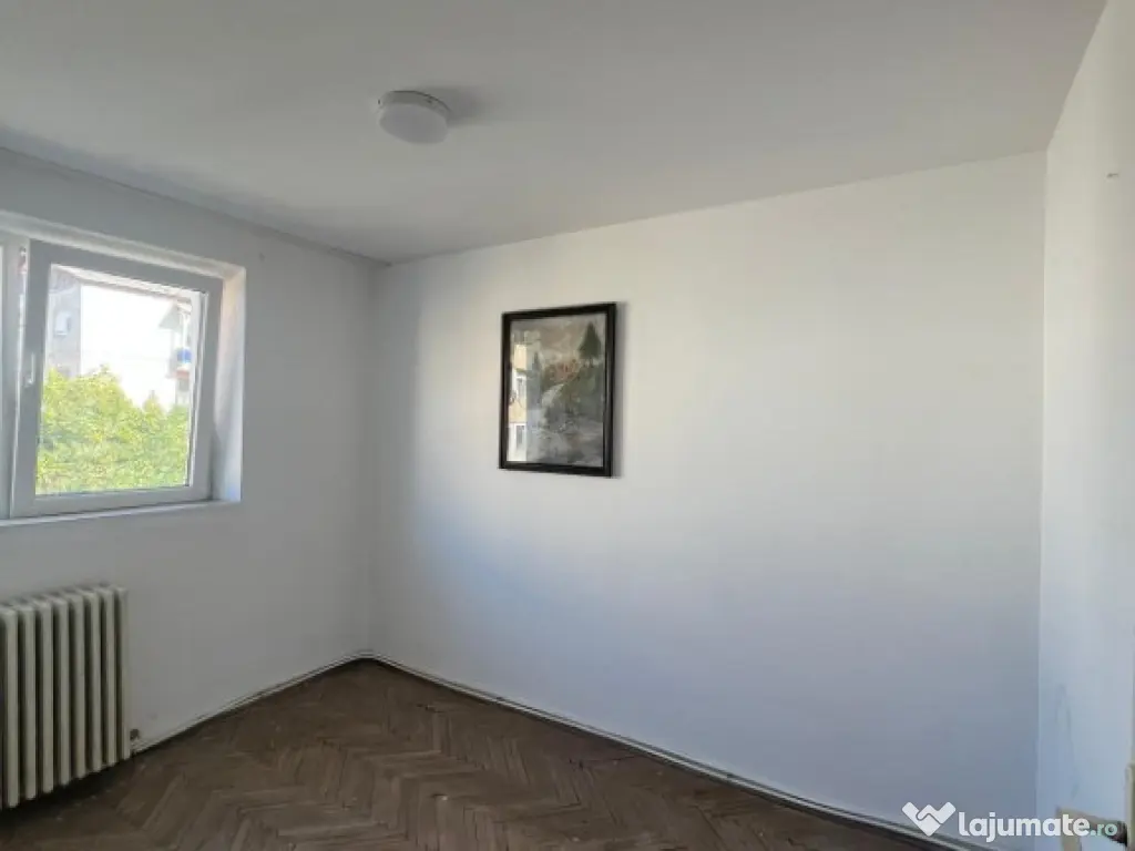 Apartament 3 camere, zona Decebal 