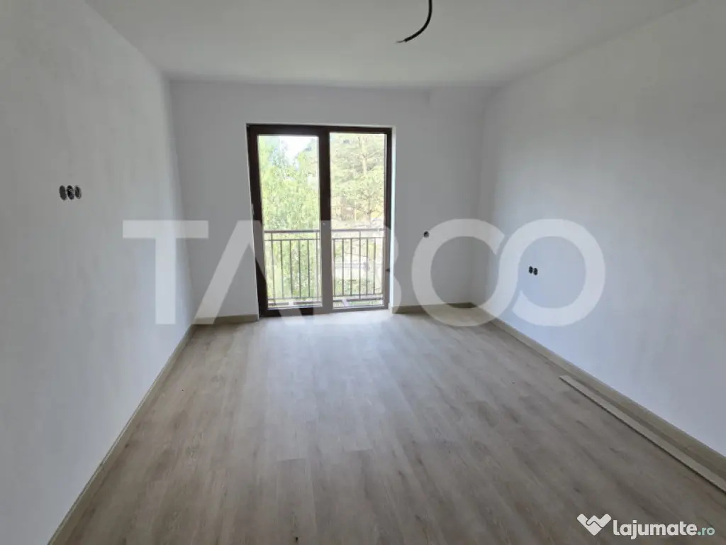 Spatiu birouri de inchiriat 6 camere 6 parcari zona Industri 