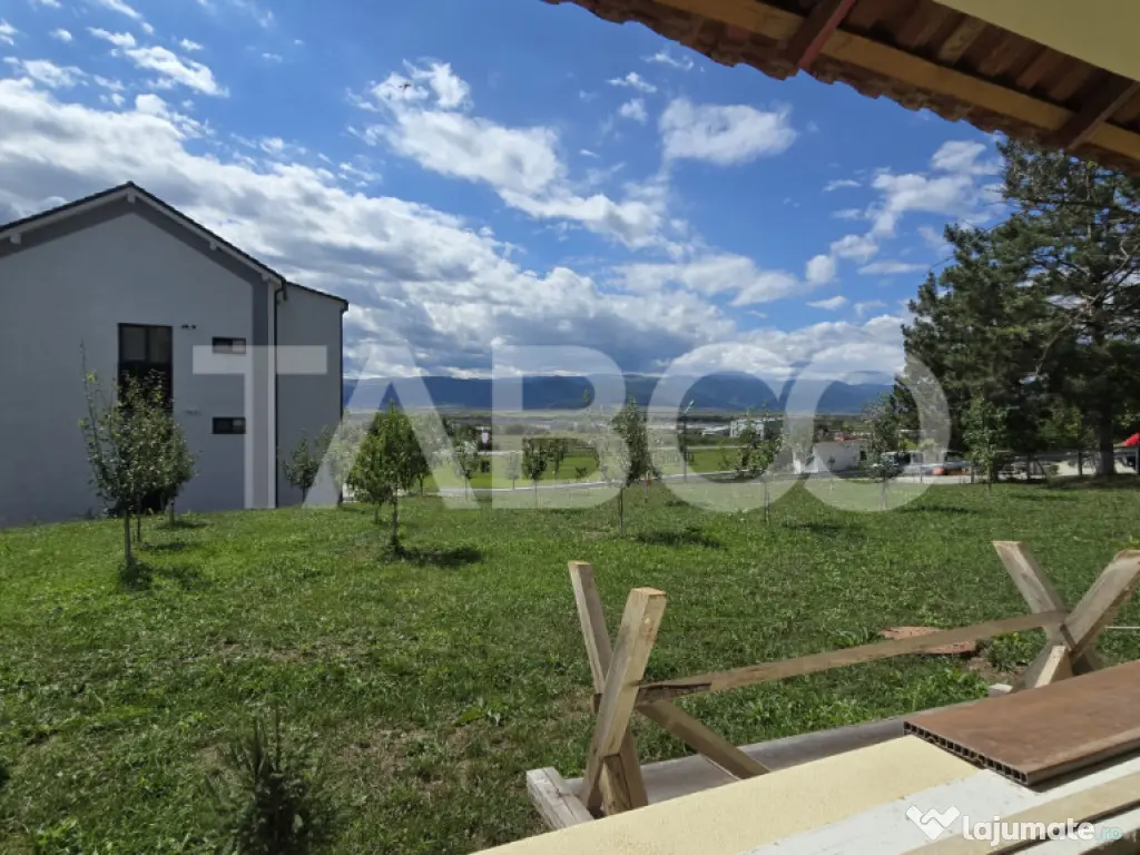 Spatiu birouri de inchiriat 6 camere 6 parcari zona Industri 