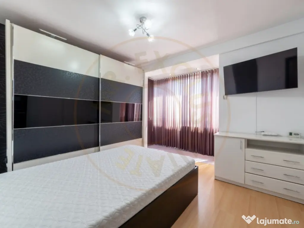 Apartament ultracentral 3 camere -munte- Câmpulung Muscel!