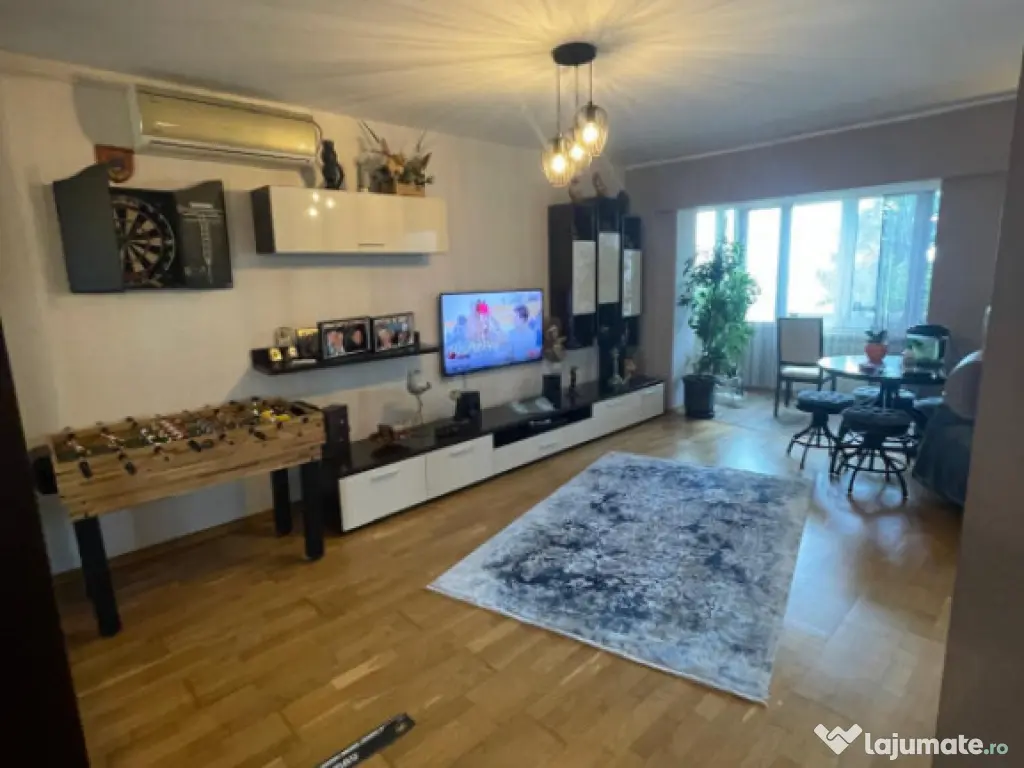 Apartament cu vedere frontala catre mare - zona Faleza Nord, 