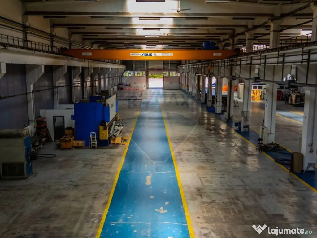 Hala 1870 mp, Parcare, Pod rulant 18 T 