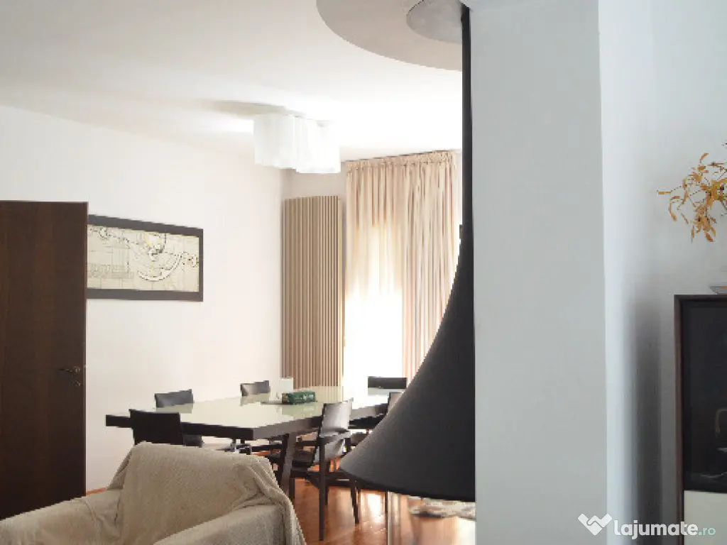 Vila de vacanta situata in Predeal-Cioplea 