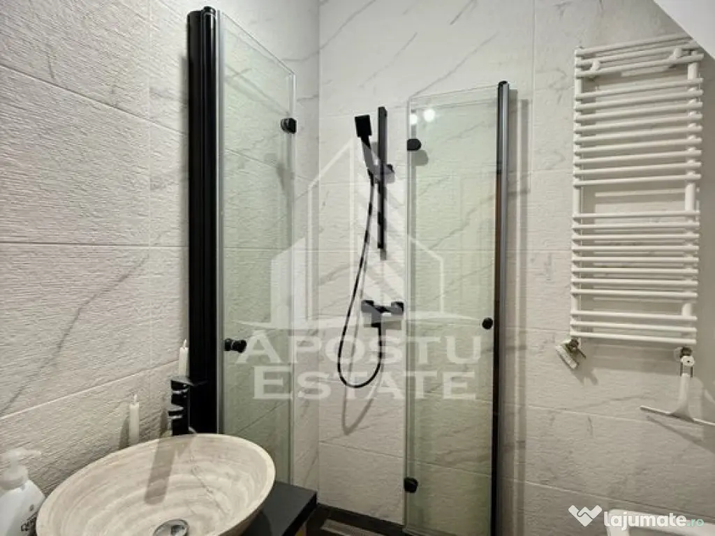 Apartament modern cu o camera, curte, centrala, zona Lune... 