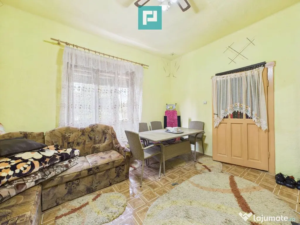 Casă, Com.Iratoșu. Jud.Arad 