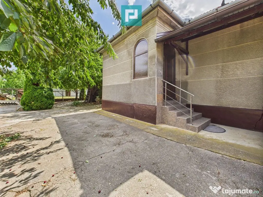 Casă, Com.Iratoșu. Jud.Arad 