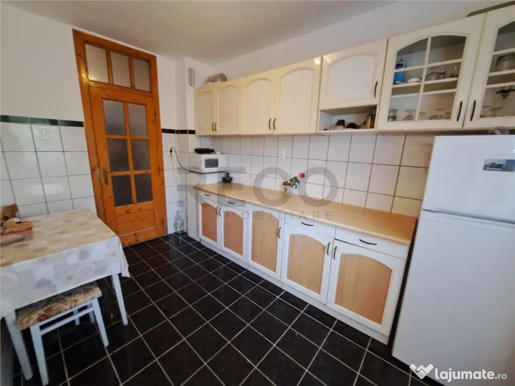 RECO apartament 3camere Vasile Conta 