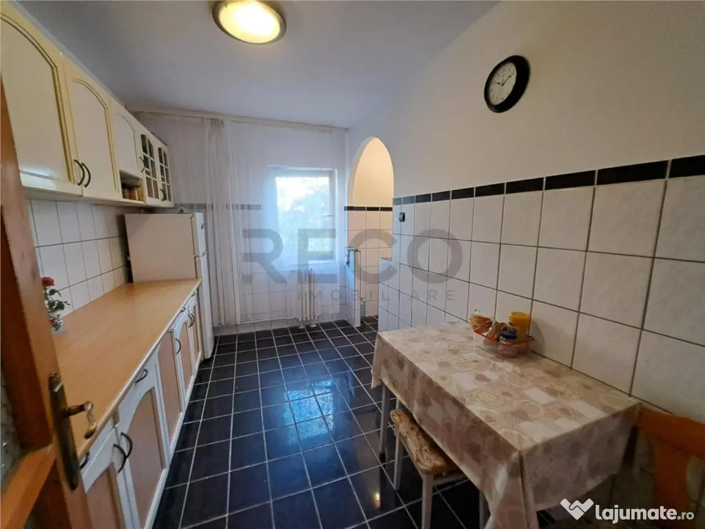 RECO apartament 3camere Vasile Conta 