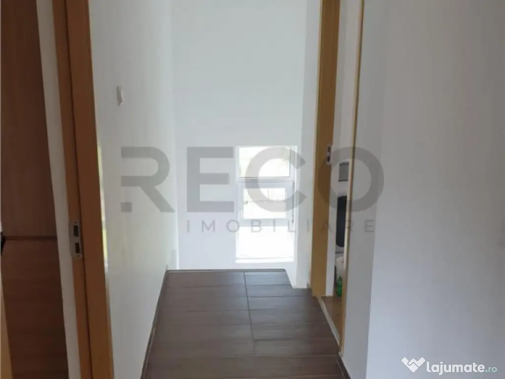 RECO Casa de cu etaj, Zona Dealuri, Oradea 