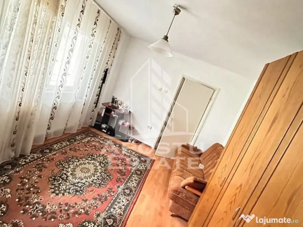 Apartament 2 camere in bloc cu lift, zona Sagului