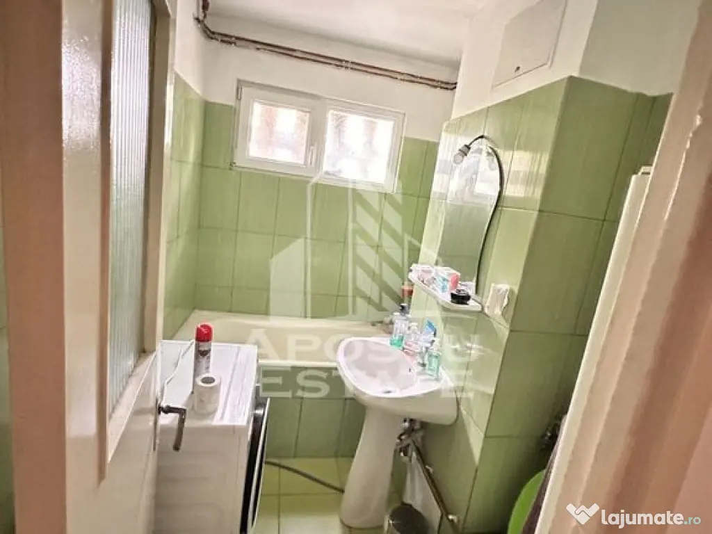 Apartament 2 camere in bloc cu lift, zona Sagului