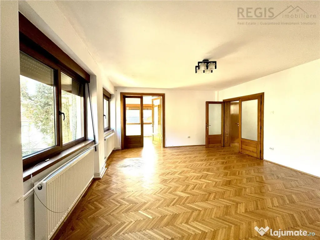 Casa de inchiriat in centru istoric ultracentral 