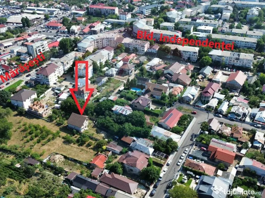 Casă / Vilă nouă cu 5 camere + casă bătranească ren...