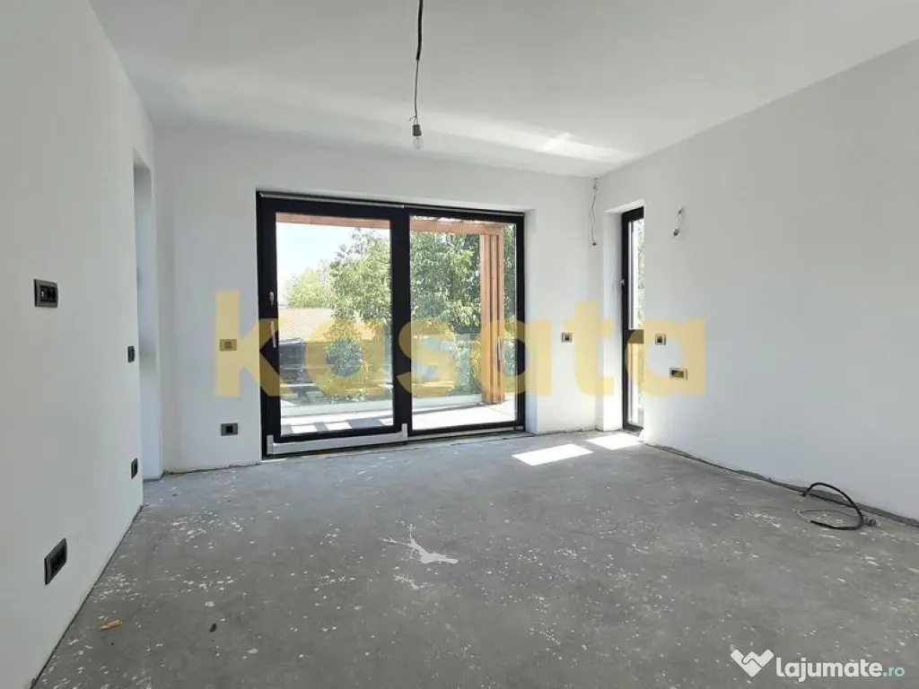 Vila Sisesti | 4 camere | Curte libera 211 mp | VIDEO 