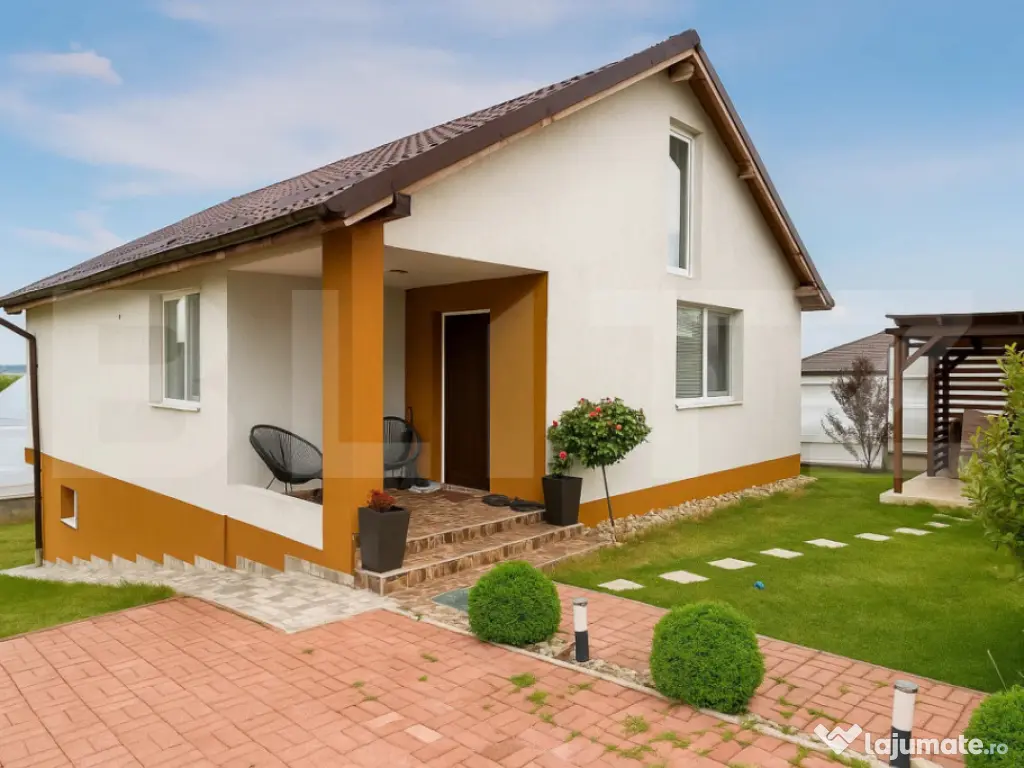 Locuinta complet utilata si mobilata, cu curte si foisor, ap