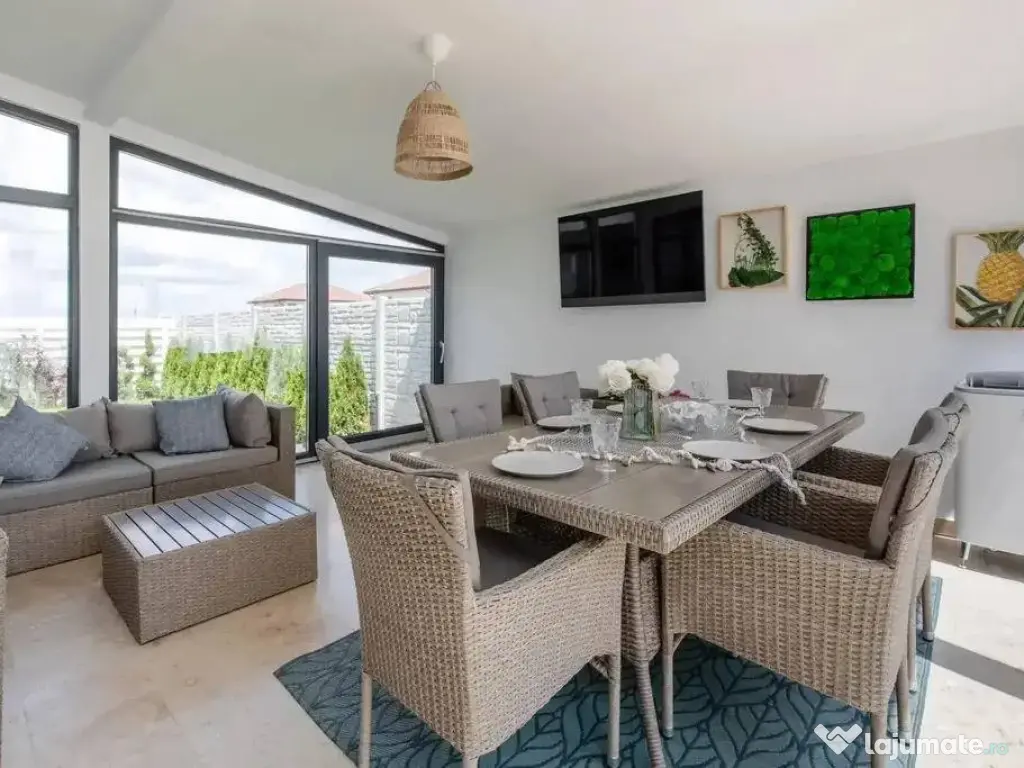 Cartier LUX de case individuale cu cămară si 2 parcari 