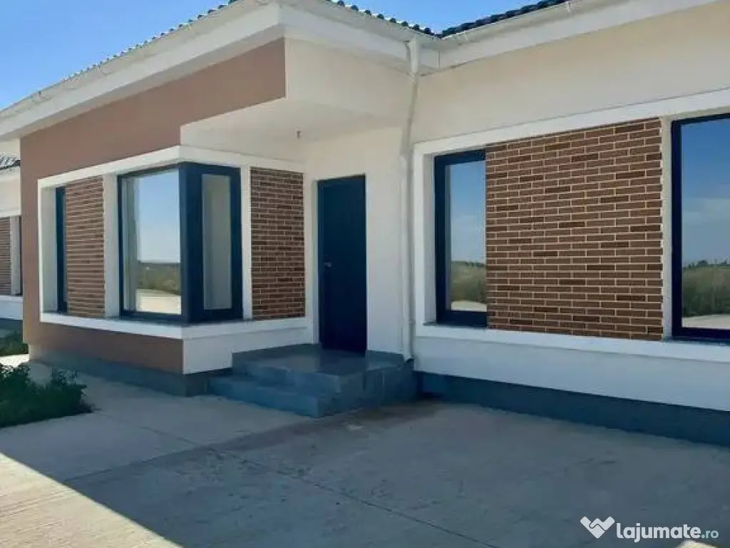 Cartier LUX de case individuale cu cămară si 2 parcari 