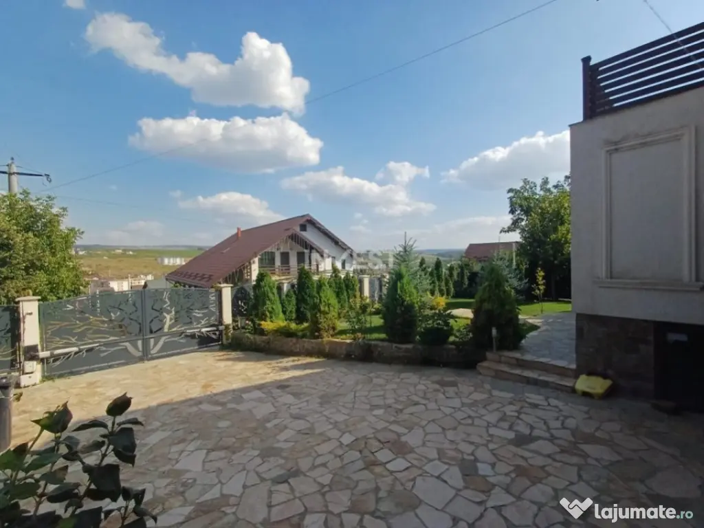 VILĂ CU 5 CAMERE - 150 MP UTILI - BECI, GARAJ, 717 MP TEREN 