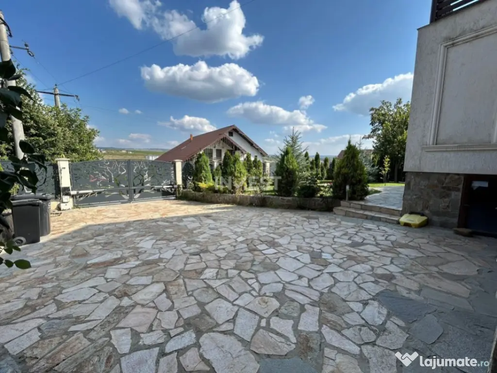 VILĂ CU 5 CAMERE - 150 MP UTILI - BECI, GARAJ, 717 MP TEREN 