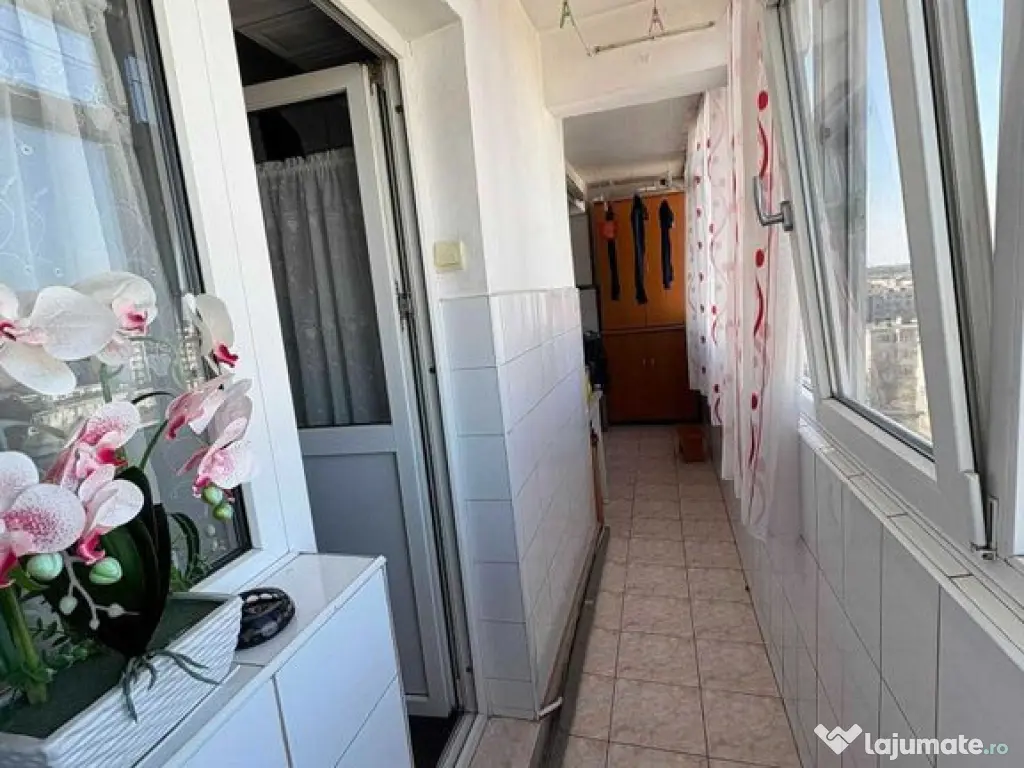 Apartament 3 cam, Micro 18, 2 băi, mobilat si utilat