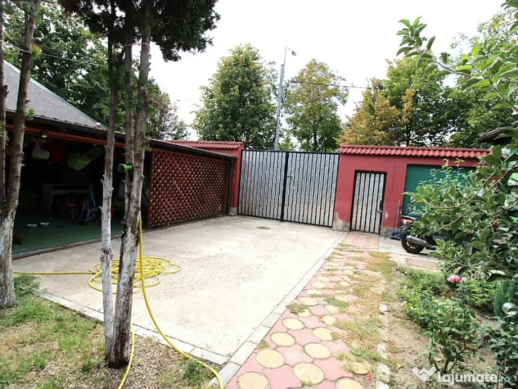 Casa pe strada Lozoveni 