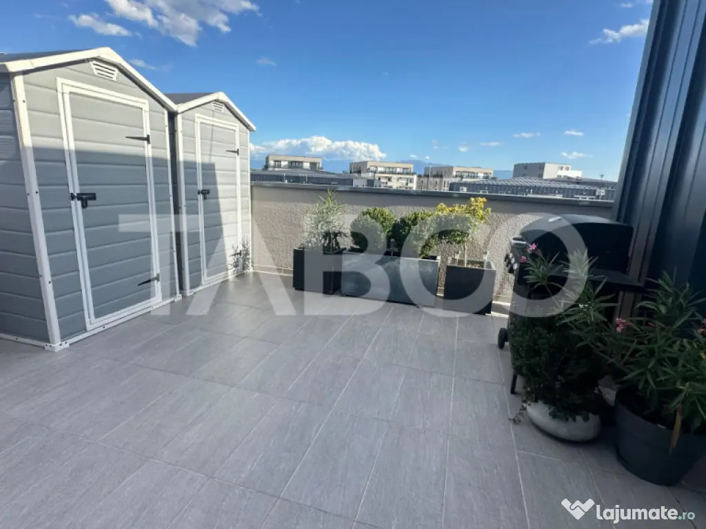 Penthouse 3 camere de lux 2 bai loc de parcare zona Lupeni S 