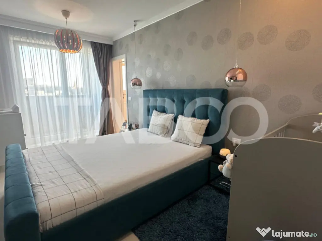 Penthouse 3 camere de lux 2 bai loc de parcare zona Lupeni S 