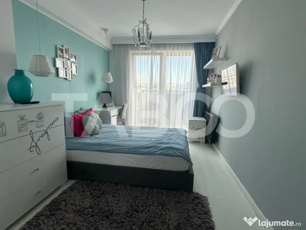 Penthouse 3 camere de lux 2 bai loc de parcare zona Lupeni S 