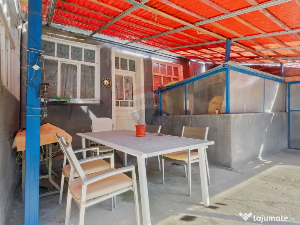 Casă de vânzare cu 5 camere- Nădab, oraș Chișineu-Cr... 