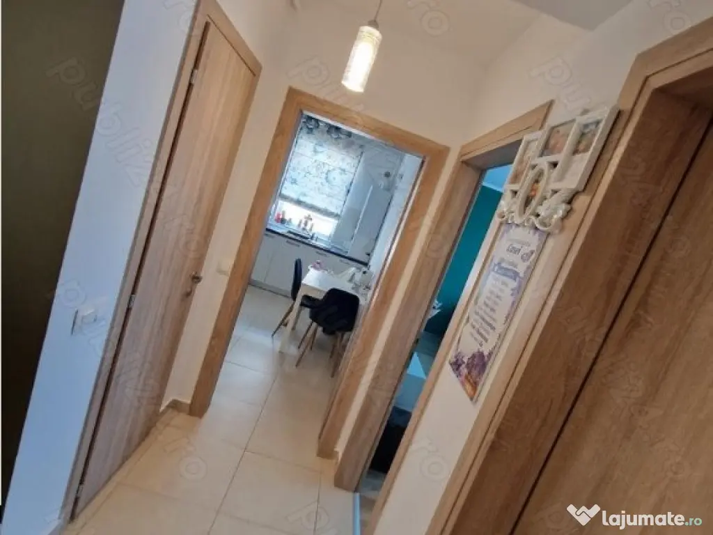 Apartament 2 camere | Decomandat | Loc de parcare | Boxă | Tractorul 